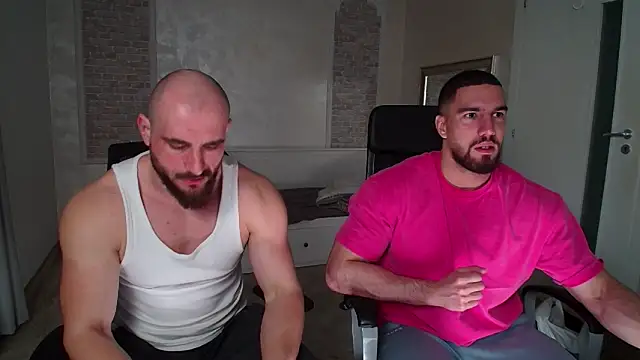 IvanHydee online show from March 17, 5:44 am