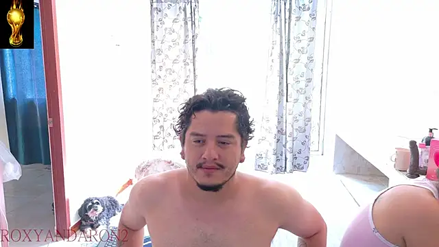 RoxyandAron2 online show from June 16, 3:13 pm