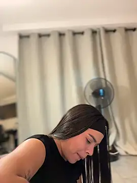 JuanitaMore01 online show from July 24, 2:09 am
