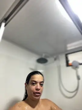 JuanitaMore01 online show from September 29, 8:14 pm