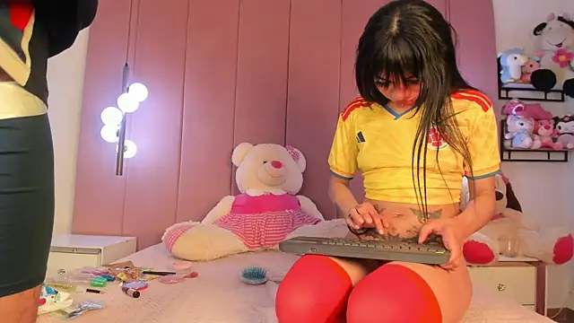 Liah Marthina online show from June 18, 9:14 am