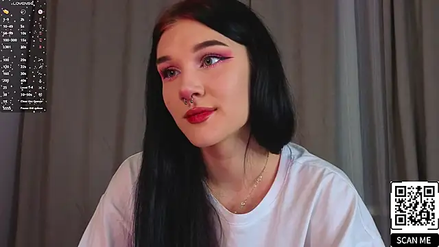 JenniferSullivan online show from September 29, 10:59 pm