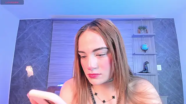 MadisonAnngel online show from November 21, 8:33 pm