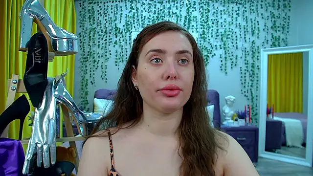 SherryBaers online show from February 3, 6:40 am