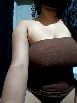 DiyaRoy49 online show from February 7, 9:18 pm