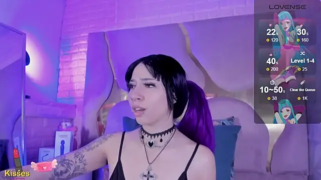 Niina Sissy online show from June 28, 5:03 am