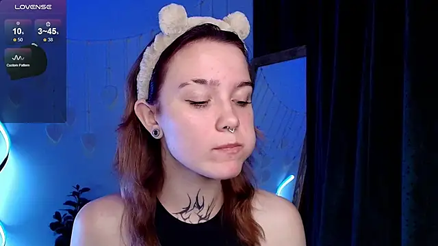 Snapshot of Elastikiss chatting on September 19, 2:32 am Elastikiss online show from September 19, 2:32 am