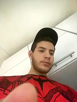 lara and danny online show from December 2, 8:22 pm