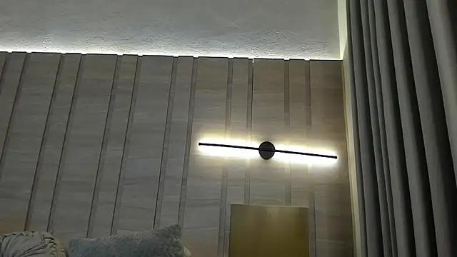 Snapshot of Isabellaroberts1 chatting on October 3, 9:09 pm Isabellaroberts1 online show from October 3, 9:09 pm