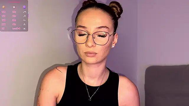 ScarlettSmithX online show from February 9, 7:05 pm