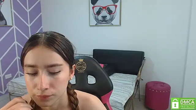 Snapshot of Adhara_Kitten chatting on October 7, 1:26 pm Adhara Kitten online show from October 7, 1:26 pm