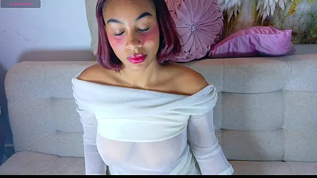 Sofia Stanley online show from June 30, 6:46 am