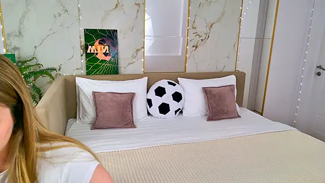 SweetyLicky online show from June 29, 4:07 pm