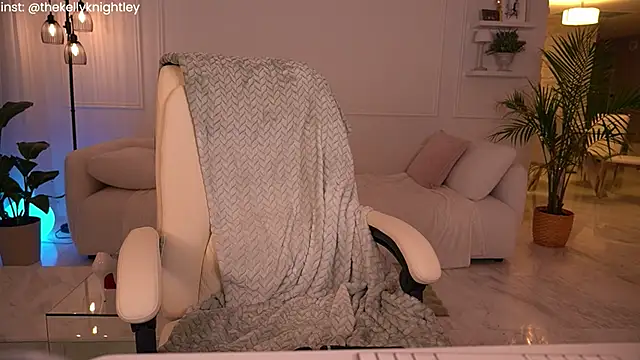 Ohbabykelly online show from July 30, 2:12 am