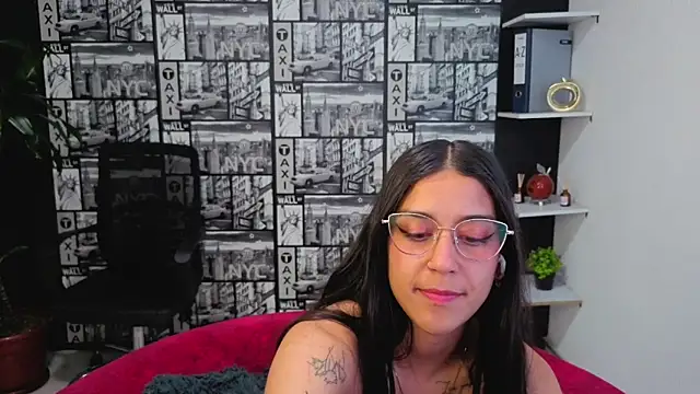 DanielaMonroe online show from June 14, 12:30 am