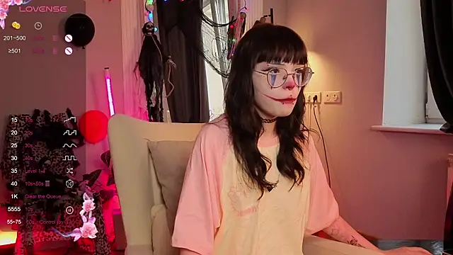 Misa Perfect online show from October 31, 11:36 am