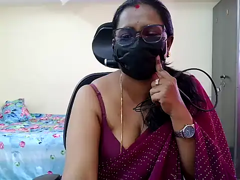 ammu1990 online show from July 7, 8:18 am