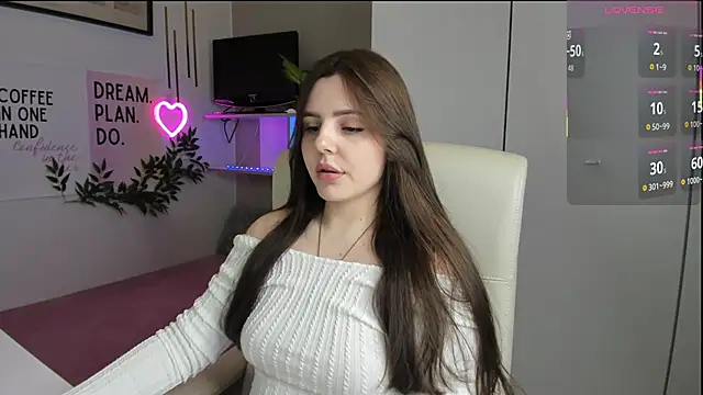 Snapshot of LiaWoow chatting on October 19, 1:46 pm LiaWoow online show from October 19, 1:46 pm