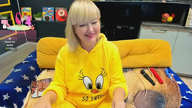 FlirtyMary online show from September 24, 10:42 pm