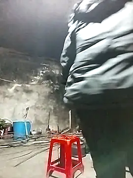 Lai005 online show from March 13, 1:56 pm