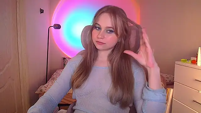 Elizabeth Kitty  online show from July 31, 2:29 pm