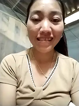 Snapshot of PhienPhien chatting on October 8, 5:23 am PhienPhien online show from October 8, 5:23 am