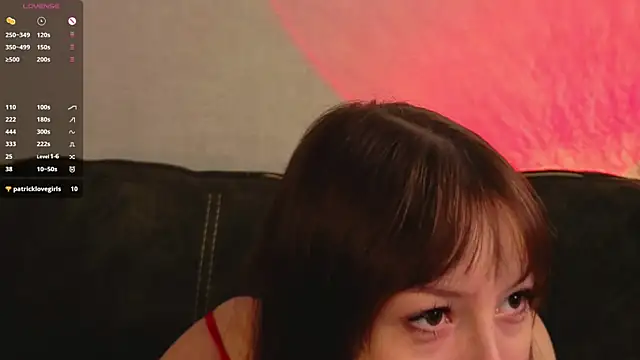 BlushinBloom online show from December 3, 6:27 am