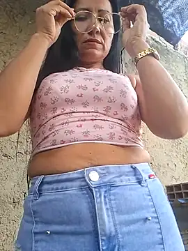maturexxxnaughty online show from July 27, 11:18 am