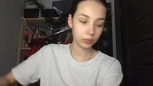 Yuna5343 online show from February 17, 10:09 pm