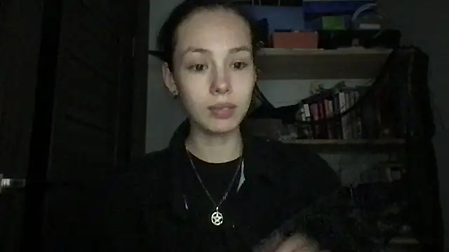 Yuna5343 online show from November 1, 8:35 pm