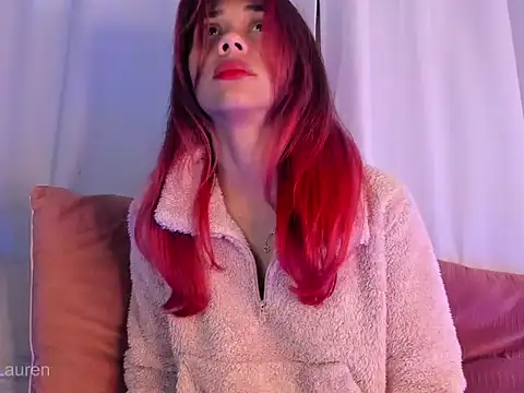 Laurenn 2 online show from November 6, 3:40 pm