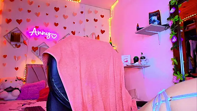 Anny Hurtado online show from September 24, 8:02 am