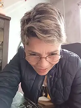 Lulypsicologasexual online show from May 16, 7:02 pm