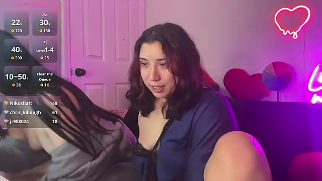 nina lovez online show from January 19, 4:03 pm