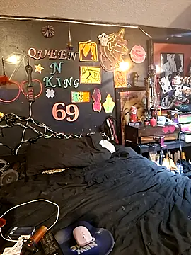 Splash Queen420 online show from March 4, 7:26 am