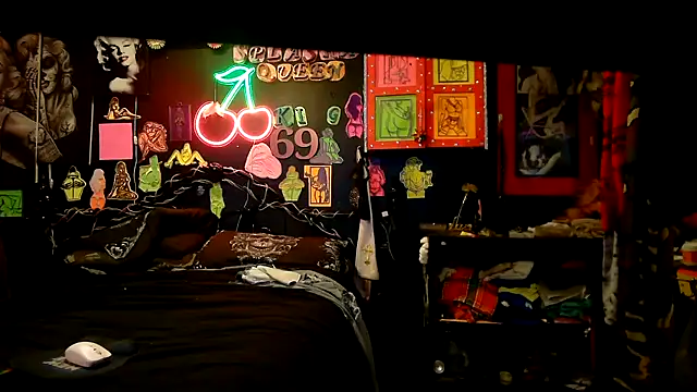 Splash Queen420 online show from July 25, 12:28 am