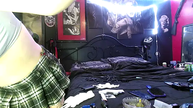 Splash Queen420 online show from December 21, 4:39 am