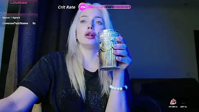 Snapshot of SpaceMarsi chatting on October 11, 8:00 pm SpaceMarsi online show from October 11, 8:00 pm