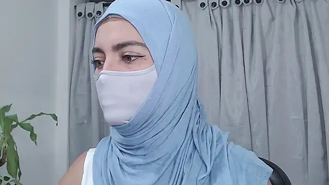 jade nassar online show from March 15, 11:29 pm