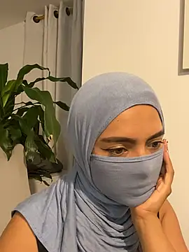 jade nassar online show from June 27, 3:40 am