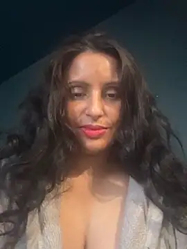 Angelaarayexx online show from February 22, 10:38 am