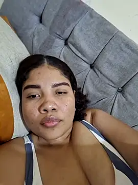 madelene online show from June 12, 4:20 am