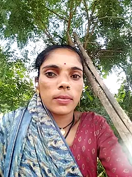 Snapshot of Sonam_mehta chatting on October 4, 6:08 am Sonam mehta online show from October 4, 6:08 am