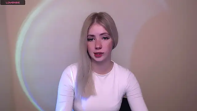 AliceHotty  online show from October 17, 12:19 pm