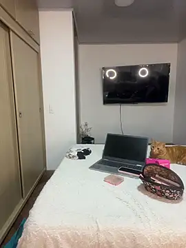 MiaRousexxx  online show from October 23, 3:56 am