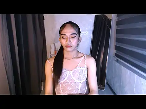 LauraSoHot online show from October 10, 7:41 pm