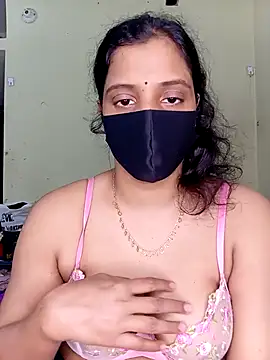 Rose-luckey online show from November 14, 7:47 pm