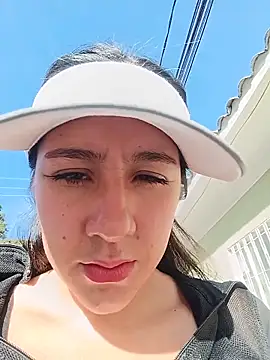 CAROLINE  07 online show from June 17, 12:17 pm