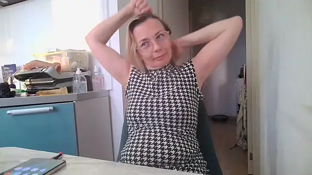 Sweetmurrr online show from July 14, 2:16 am