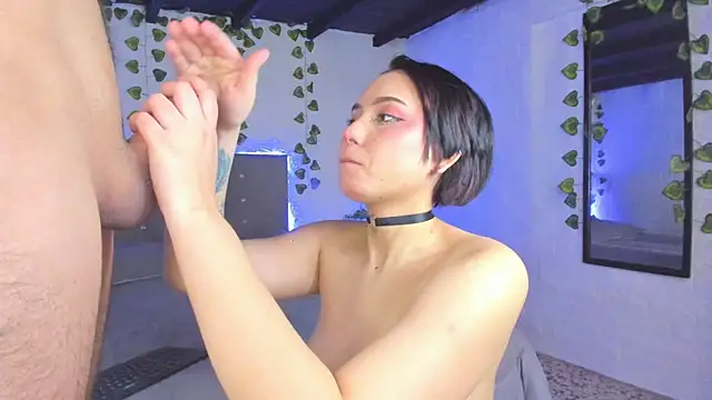 andyxraven  online show from January 18, 3:25 am